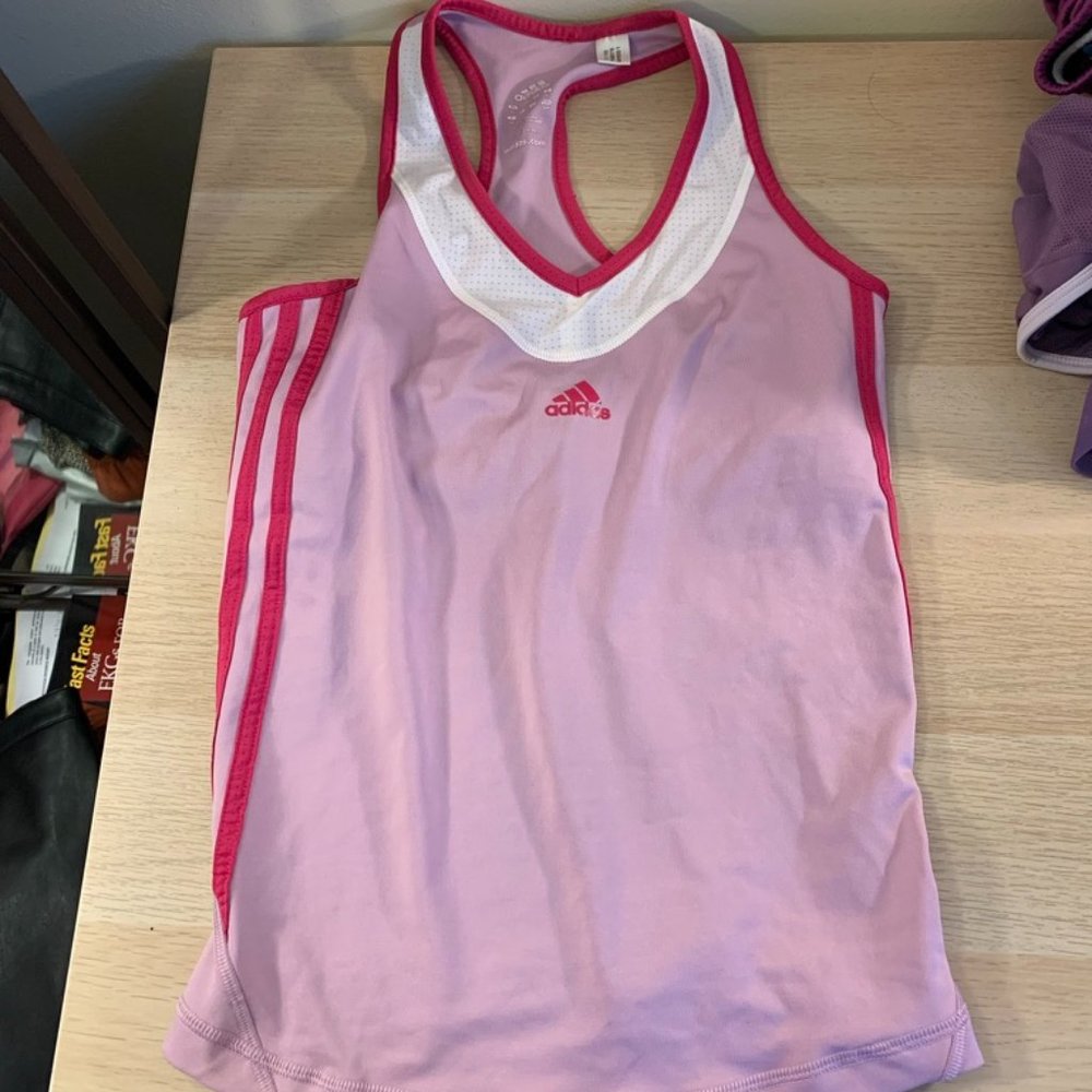 Pink adidas work out tank top w/ sports bra
